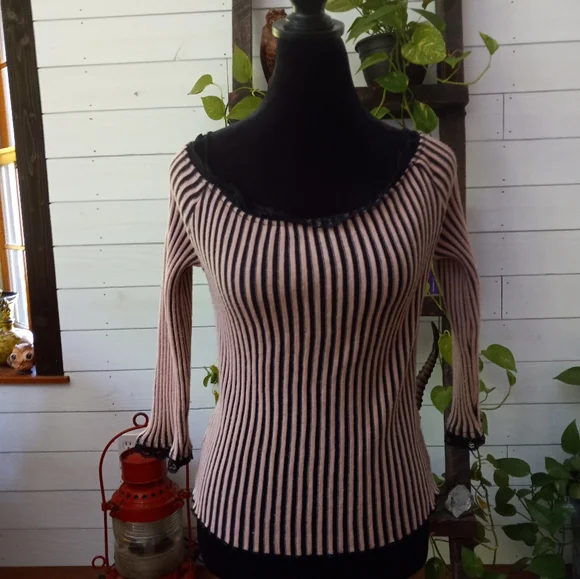 S.   3/4 sleeve stripped shirt - Picture 2 of 4